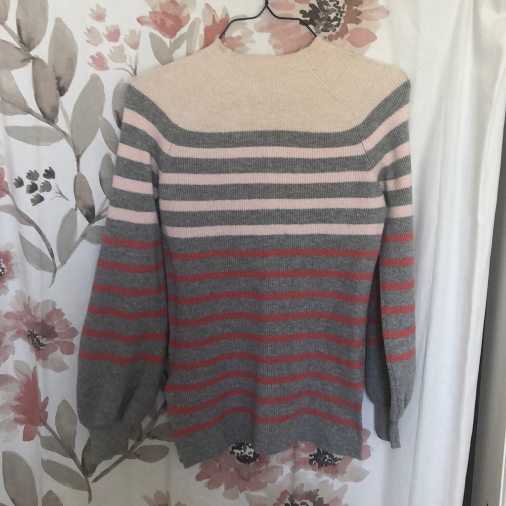 Loft sweater